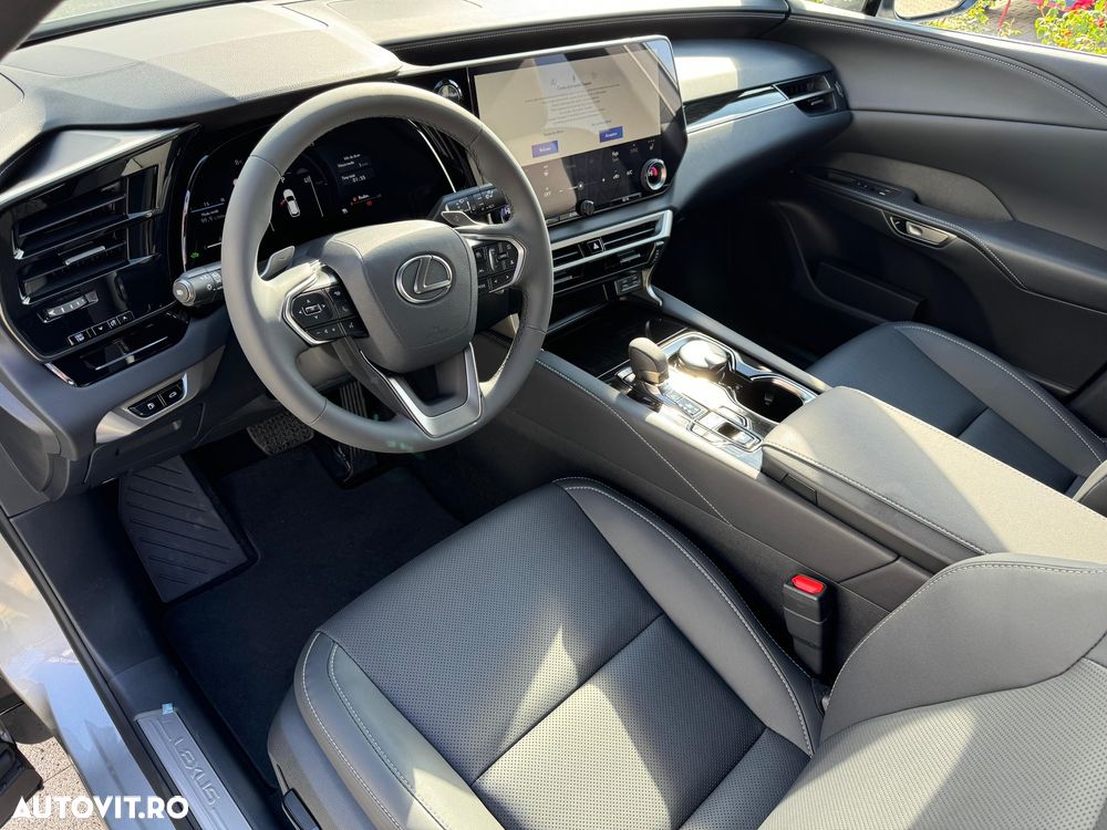 Lexus Seria RX - 9