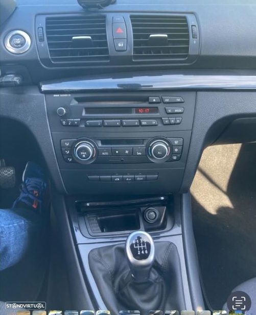 BMW 118 2010 photo 5