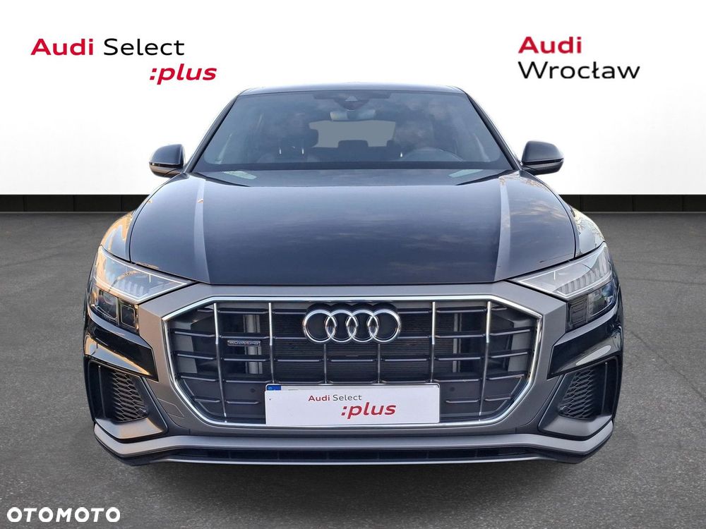 Audi Q8 - 9