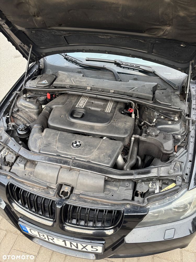 BMW Seria 3 320d - 10