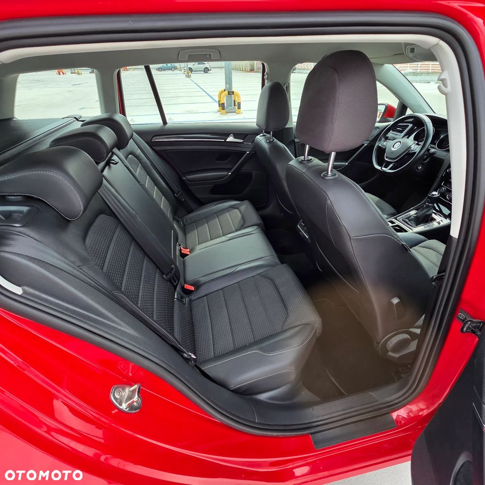 Volkswagen Golf - 7
