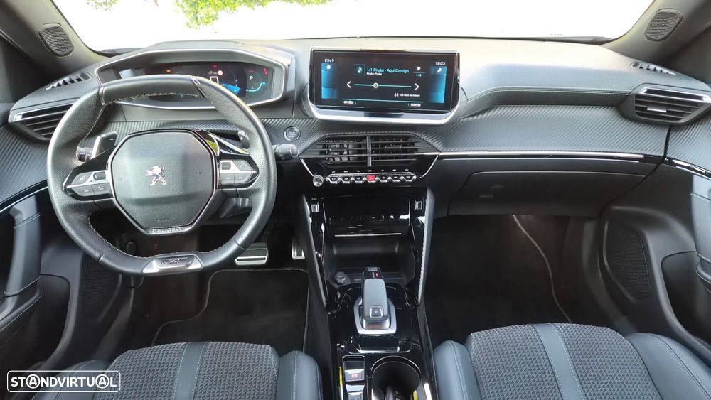 Peugeot 2008 1.2 PureTech GT EAT8 - 16