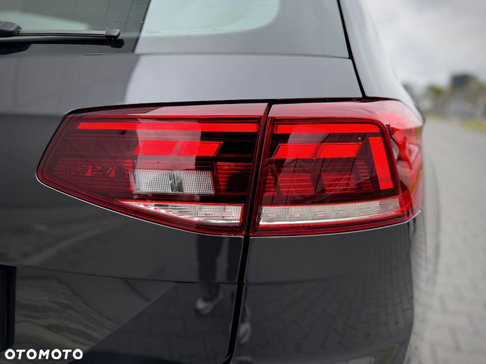 Volkswagen Passat 1.5 TSI EVO Business - 15