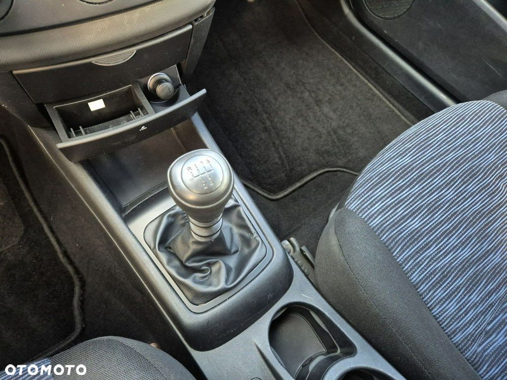 Kia Ceed Cee'd 1.4 Comfort - 17