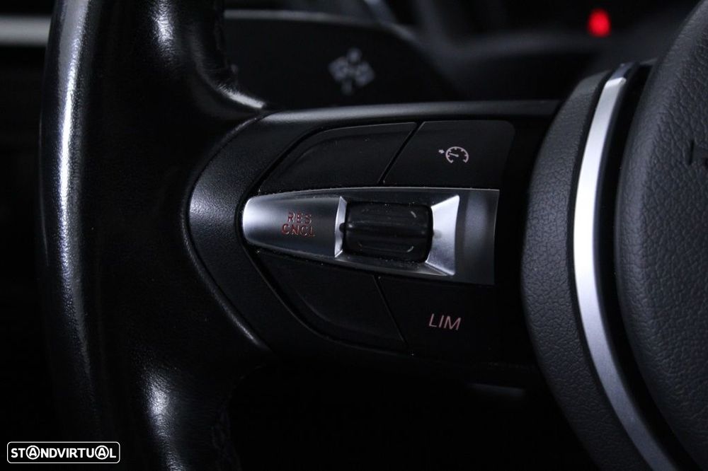 BMW X2 16 d sDrive Auto Pack M - 22