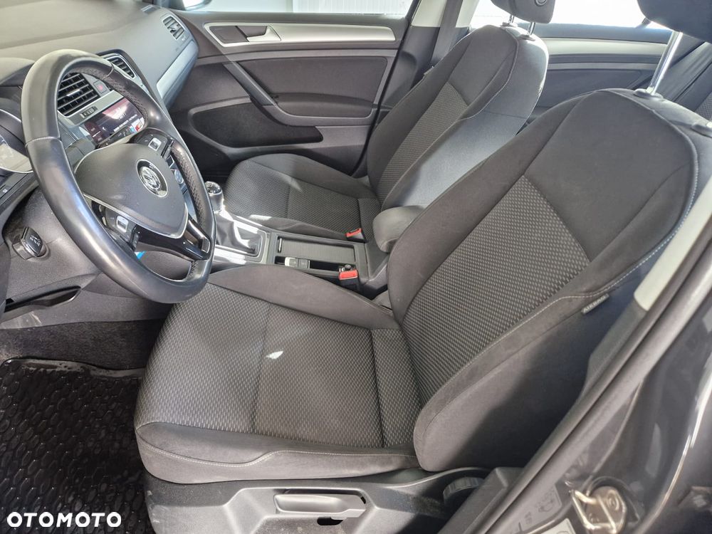 Volkswagen Golf Variant 1.0 TSI BMT Trendline - 18