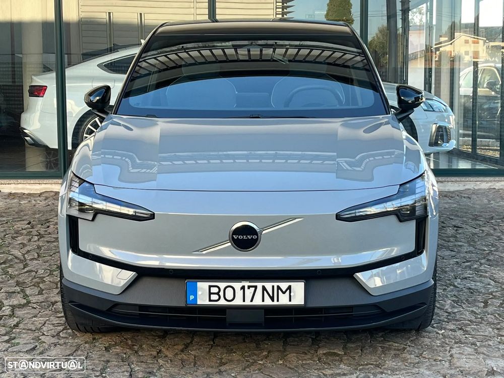 Volvo EX30 69 kWh Single Motor Extended Range Plus - 2