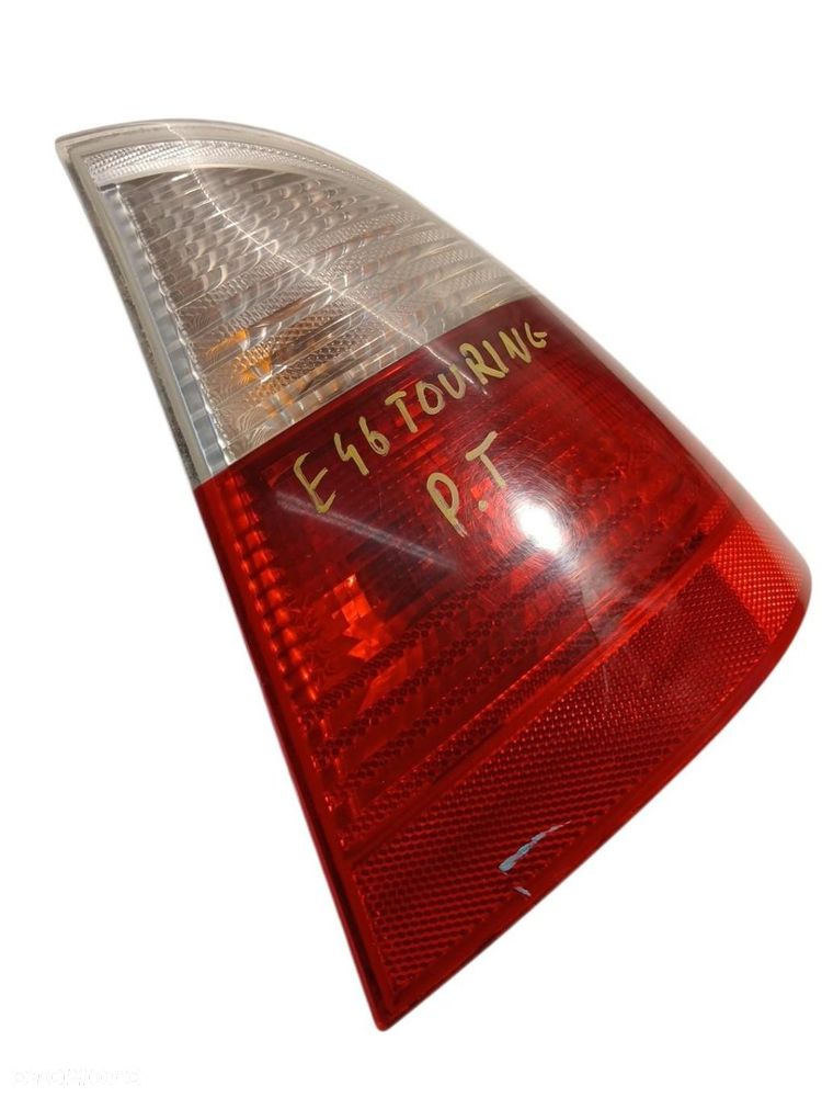 LAMPA PRAWA TYLNA TYŁ BMW E46 TOURING - 2