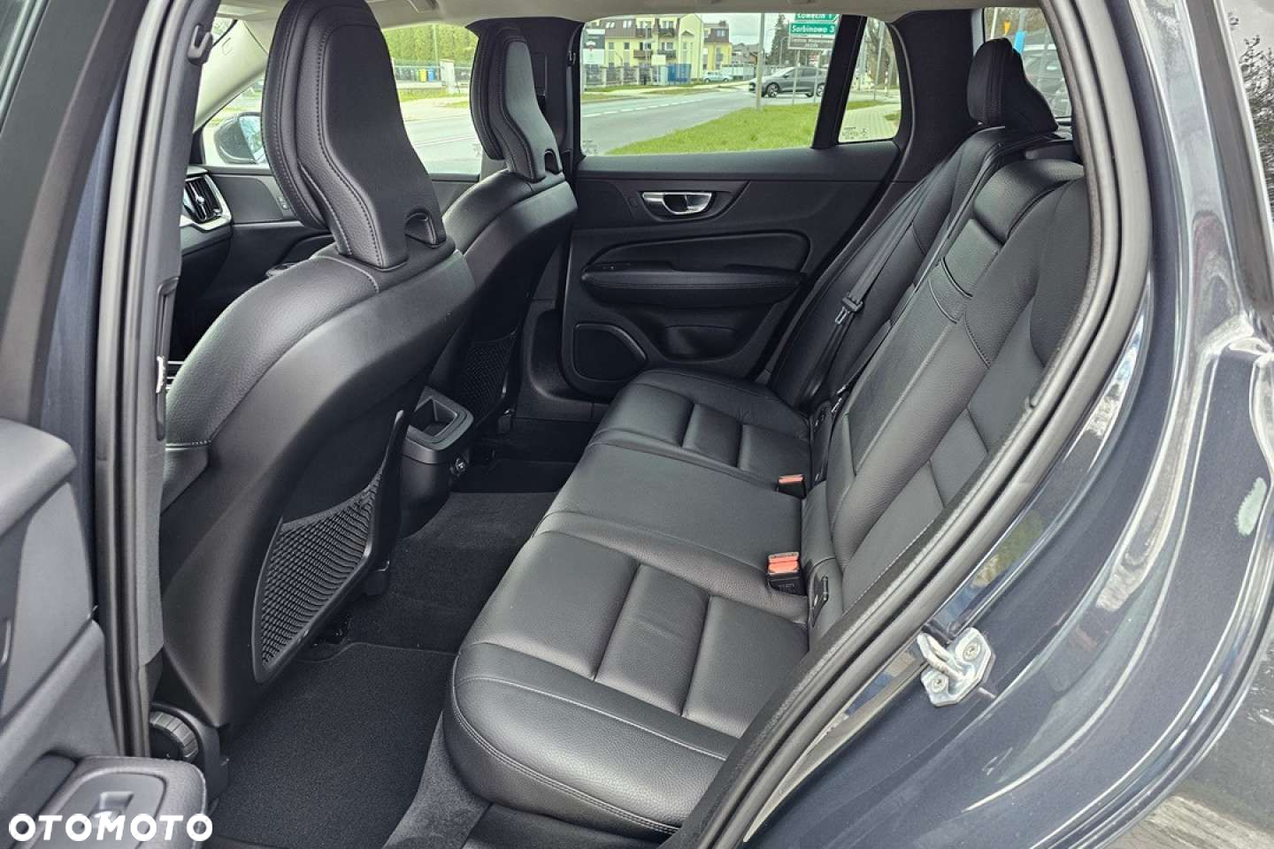Volvo V60 - 15