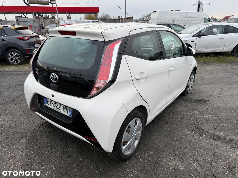Toyota Aygo - 2