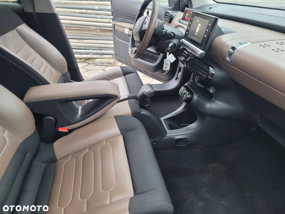 Citroën C4 Cactus PureTech 82 Stop&Start ETG Shine - 18