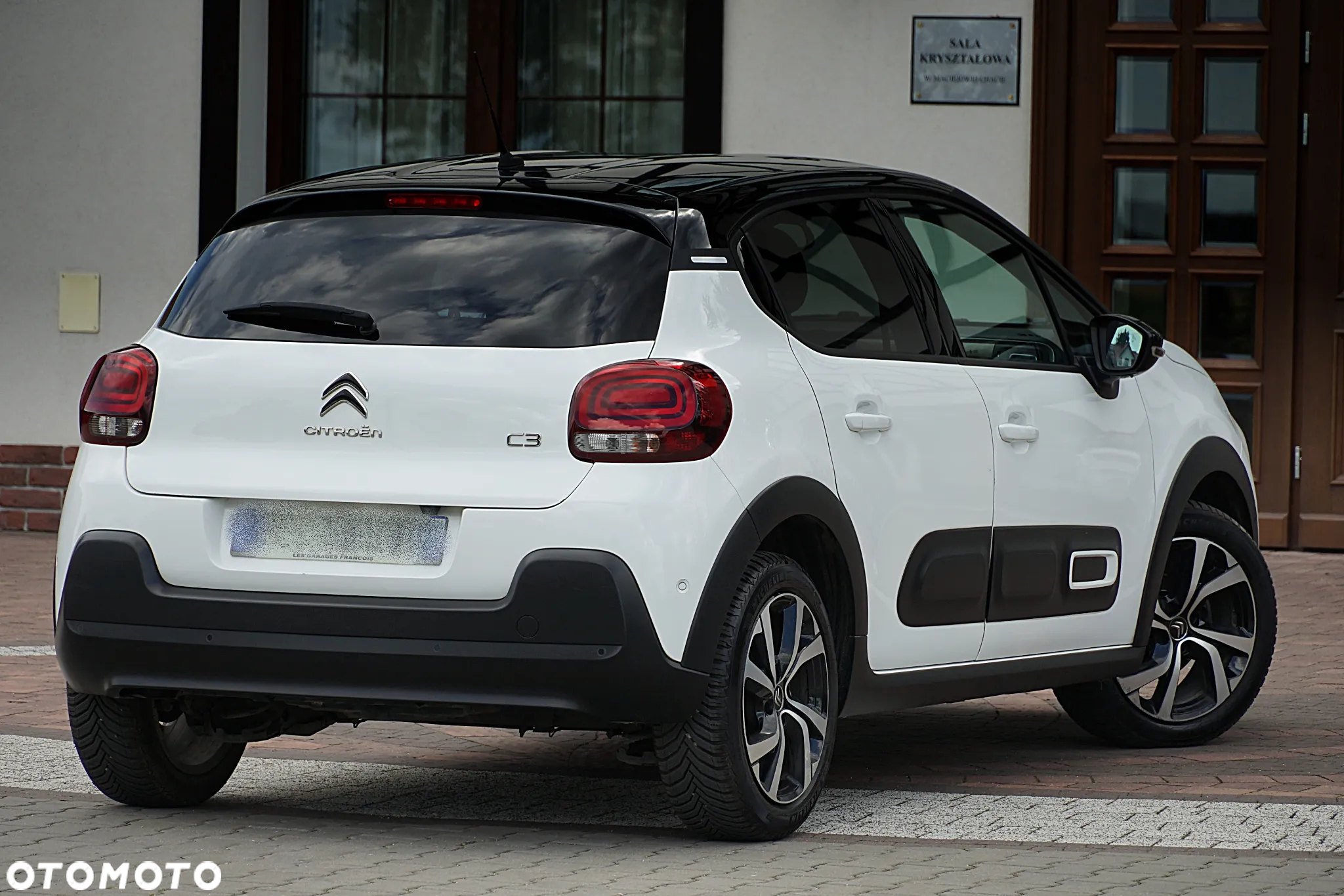 Citroën C3 BlueHDi 100 S&S SHINE PACK - 12