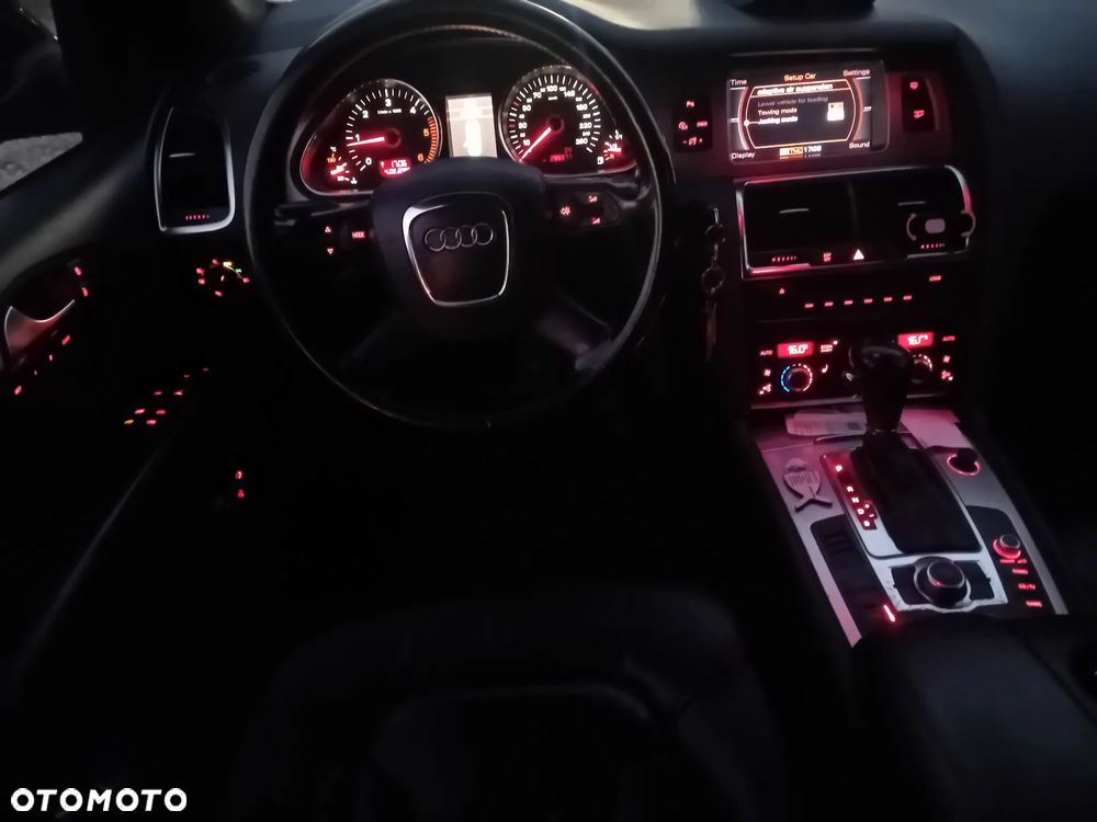 Audi Q7 3.0 TDI Quattro Tiptronic - 11