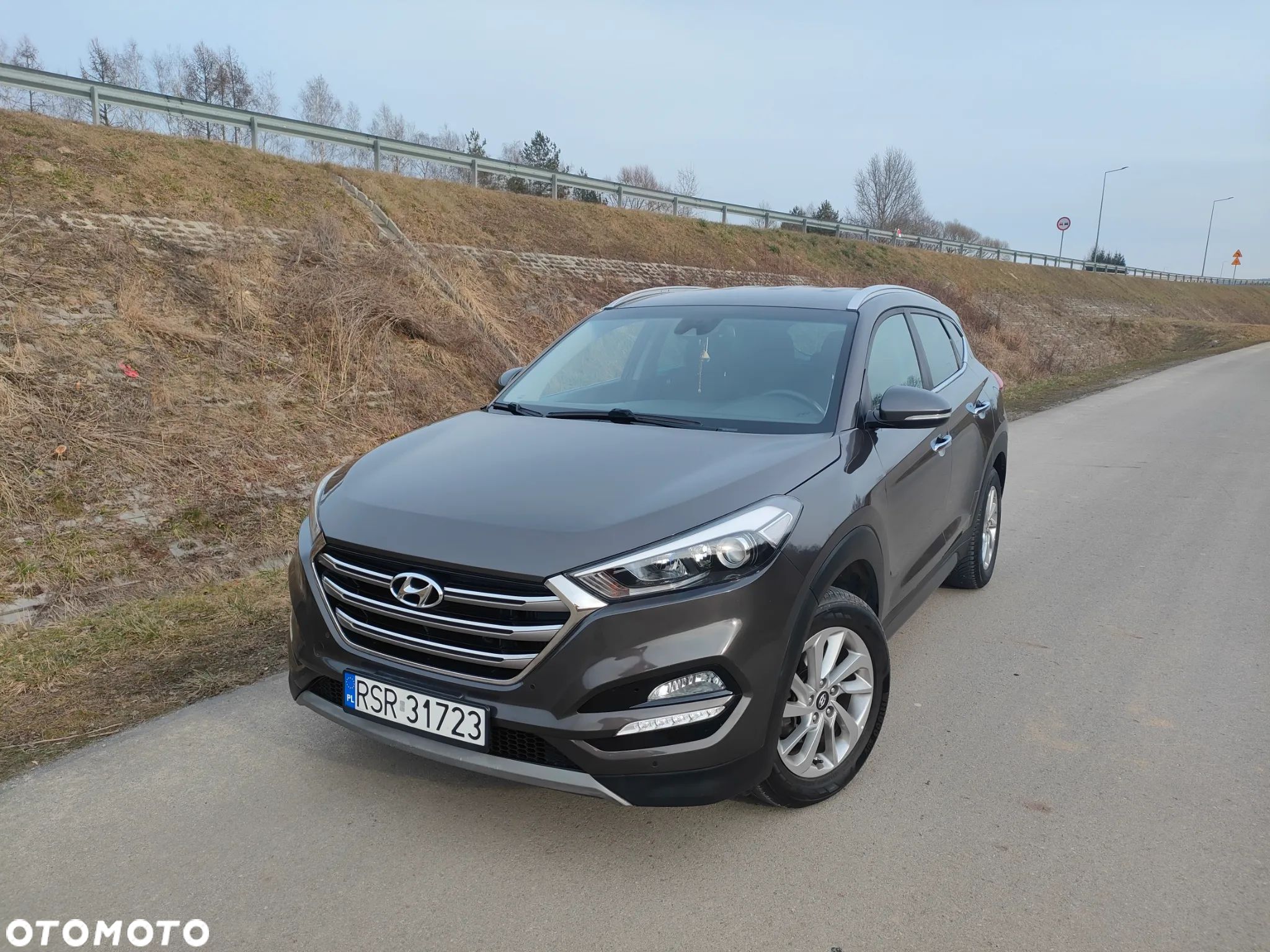 Hyundai Tucson blue 1.7 CRDi 2WD Style - 1