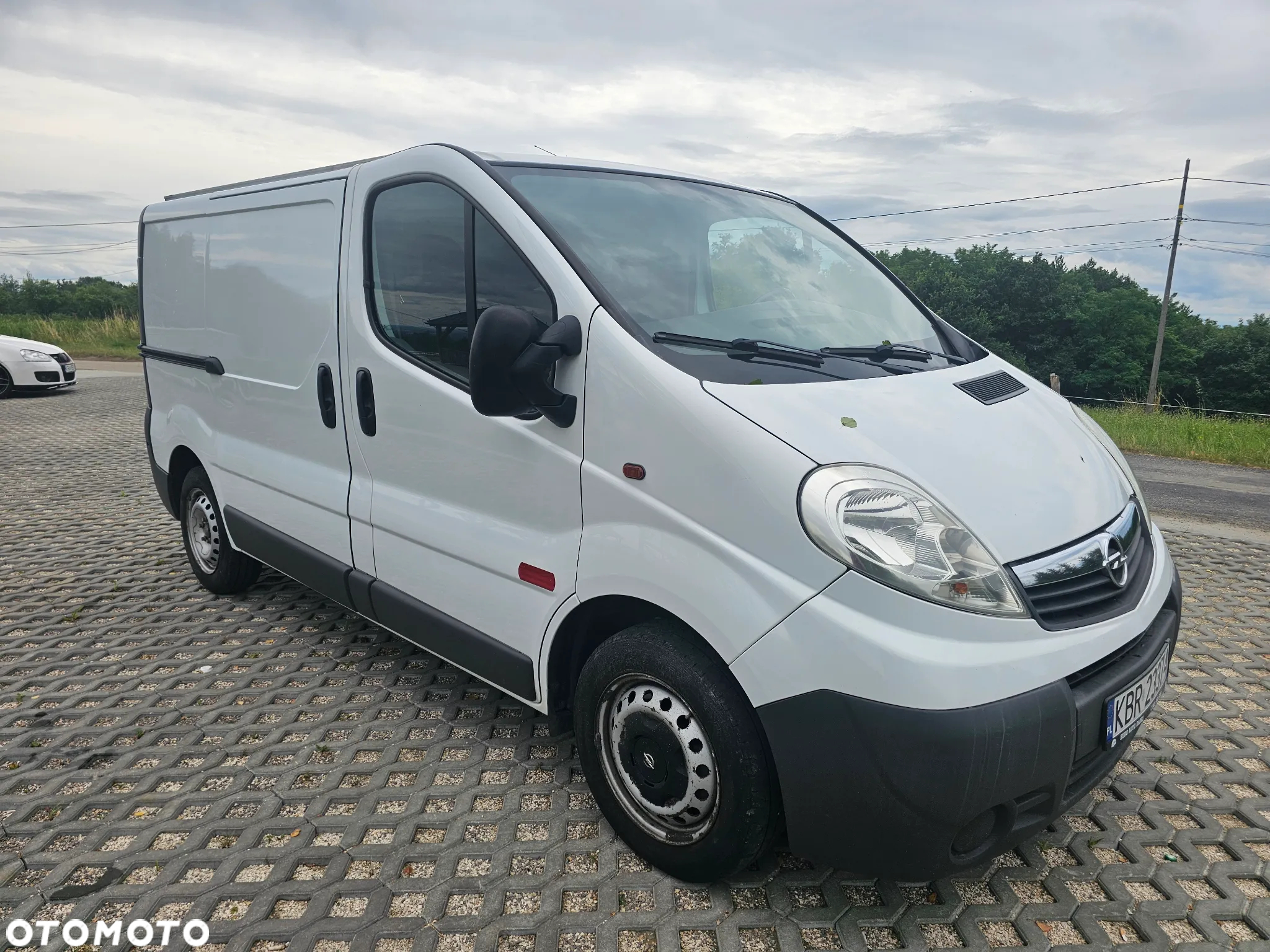 Opel Vivaro - 2
