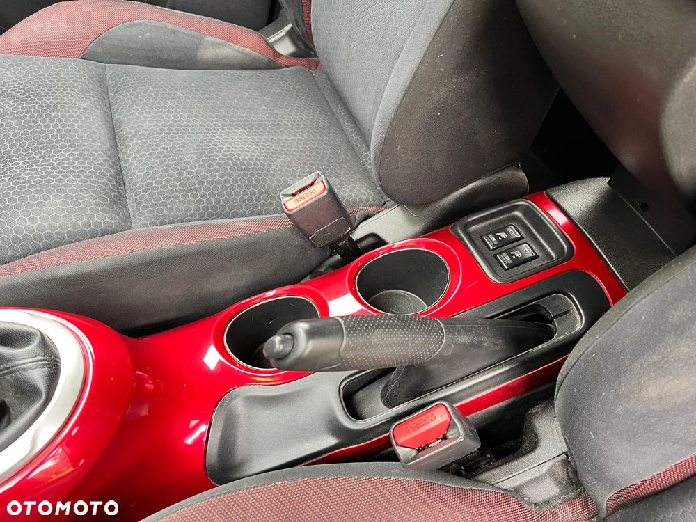 Nissan Juke 1.6 DIG-T Acenta - 17