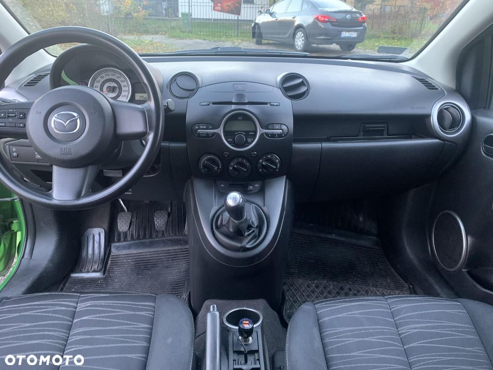 Mazda 2 1.3 Exclusive - 7