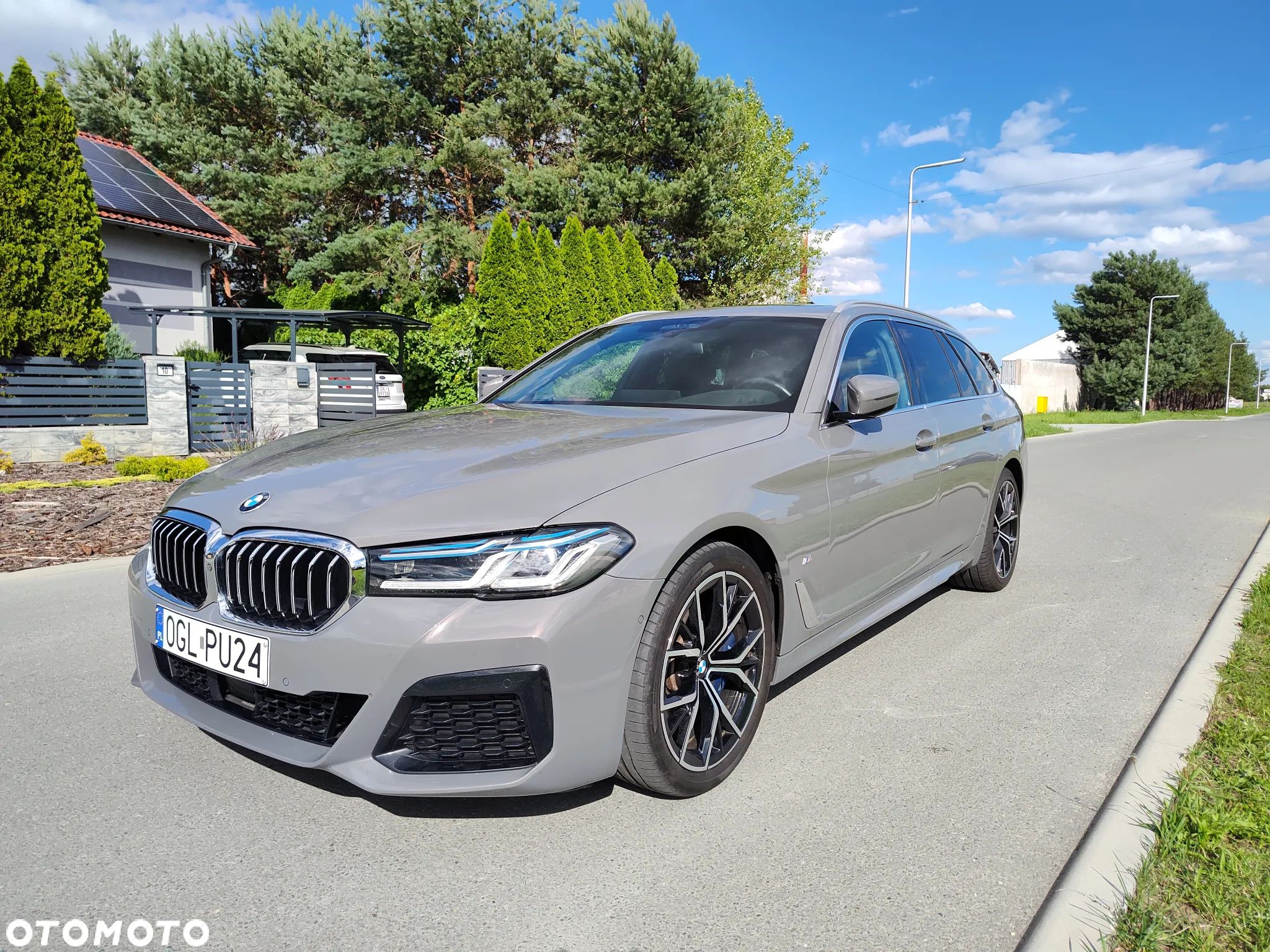 BMW Seria 5 530i Touring M Sport Edition - 1