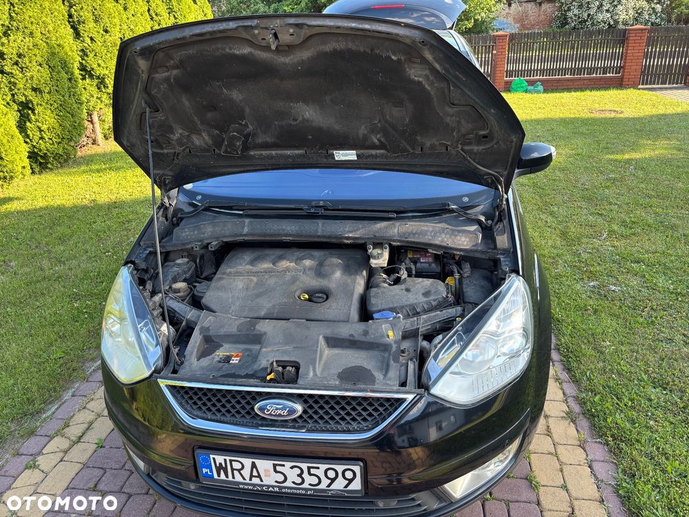 Ford Galaxy 2.0 TDCi Ghia - 15