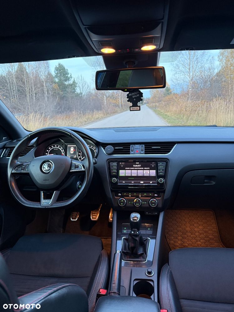 Skoda Octavia 2.0 TDI RS - 7