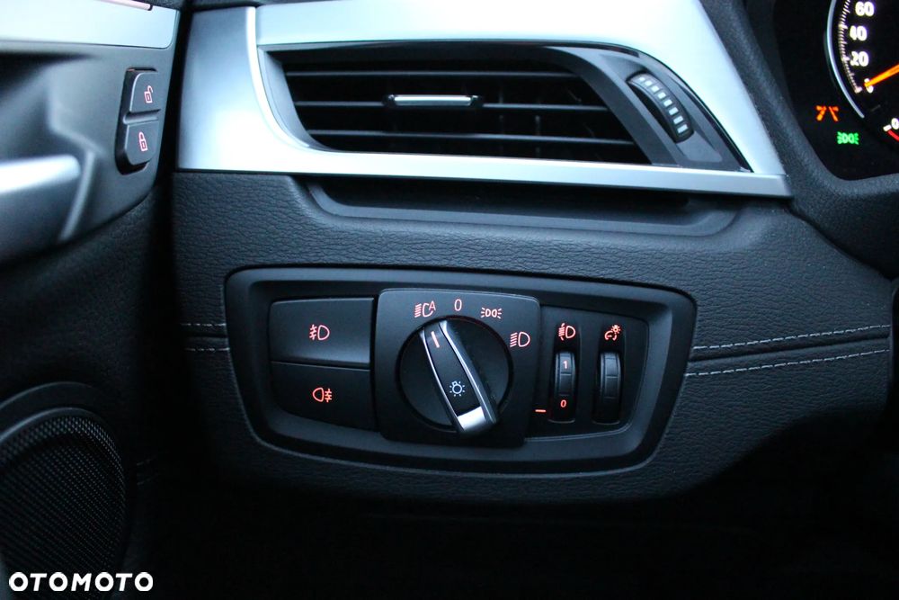 BMW X1 xDrive25e xLine - 36