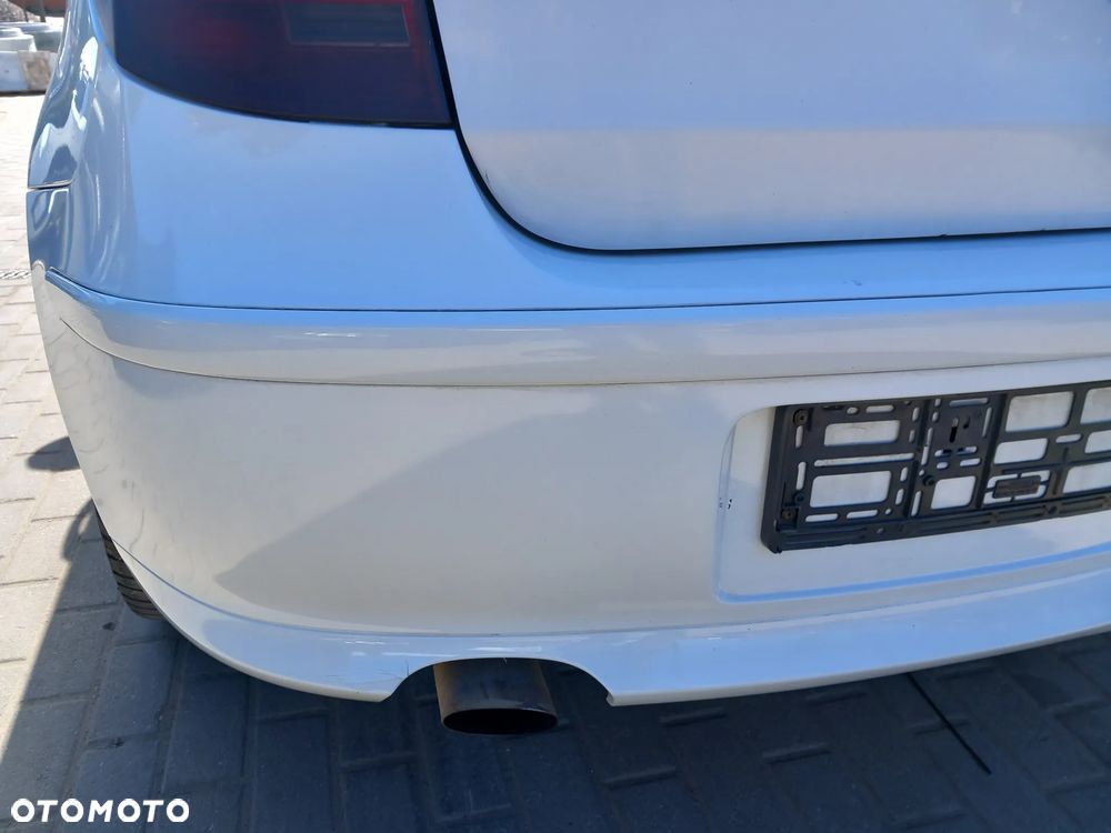BMW E87 ZDERZAK TYLNY TYŁ KOLOR: 300 - 8