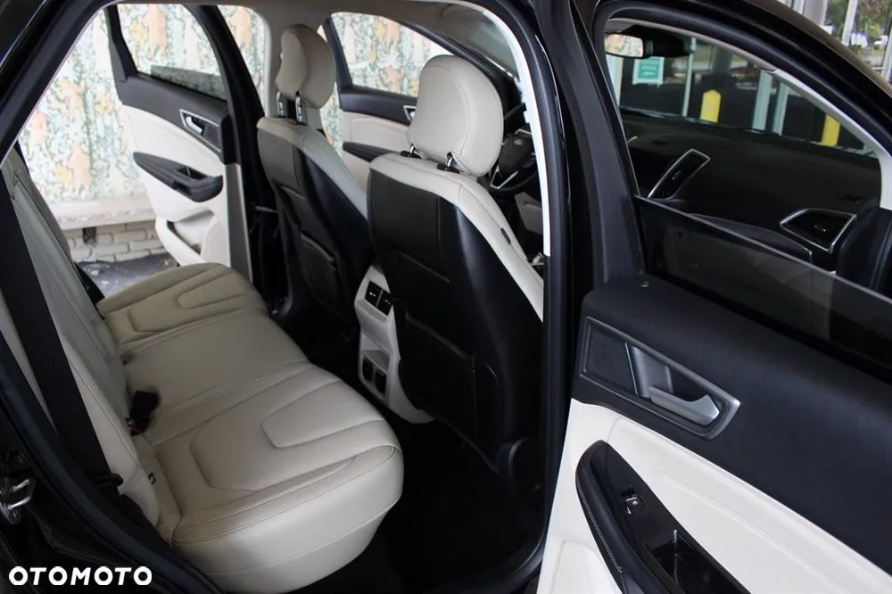 Ford Edge - 20