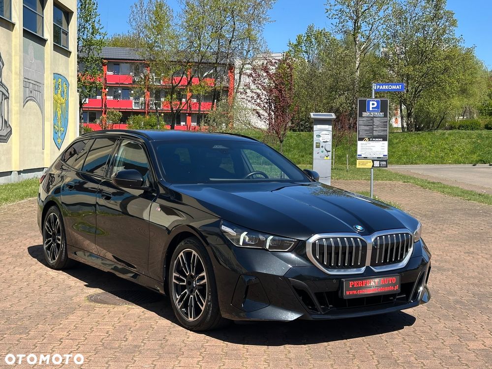 BMW Seria 5 520d xDrive - 18