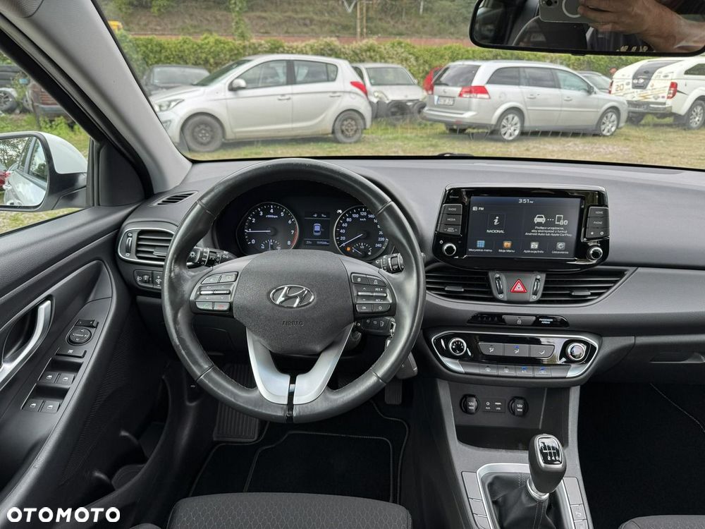 Hyundai i30 - 25