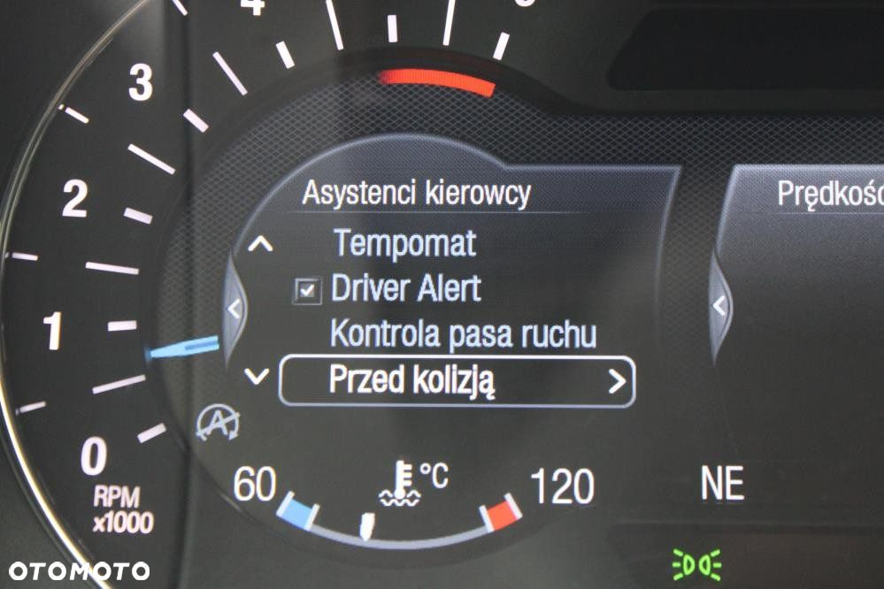 Ford S-Max - 27