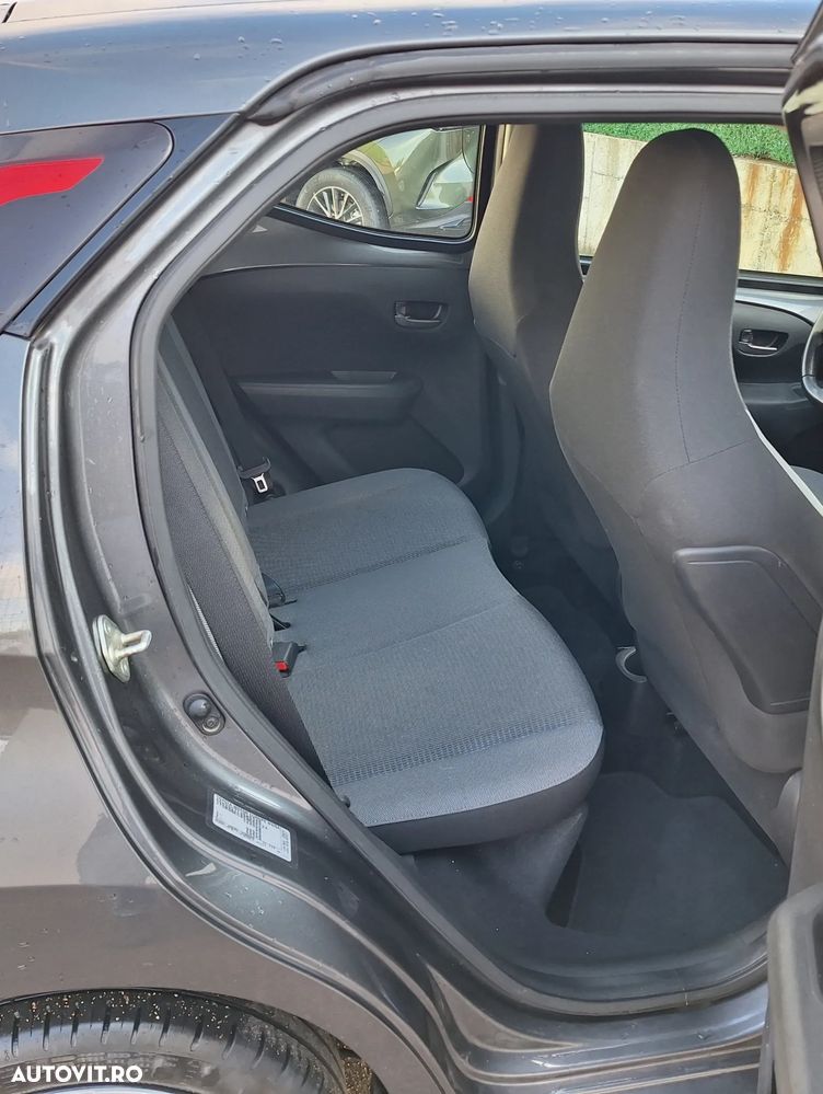 Toyota Aygo 1.0 VVY-I 5 usi X-connect - 20