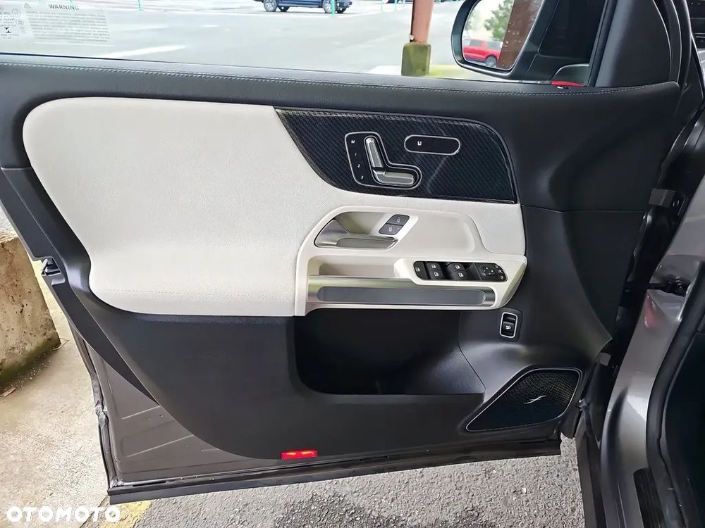 Mercedes-Benz GLB AMG 35 4Matic AMG Speedshift DCT 8G - 6