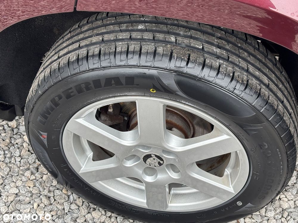 Skoda Yeti 1.2 TSI 4x2 Edition - 35