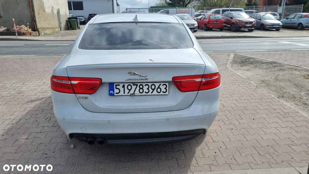 Jaguar XE 20d R-Sport Ingenium Edition - 9