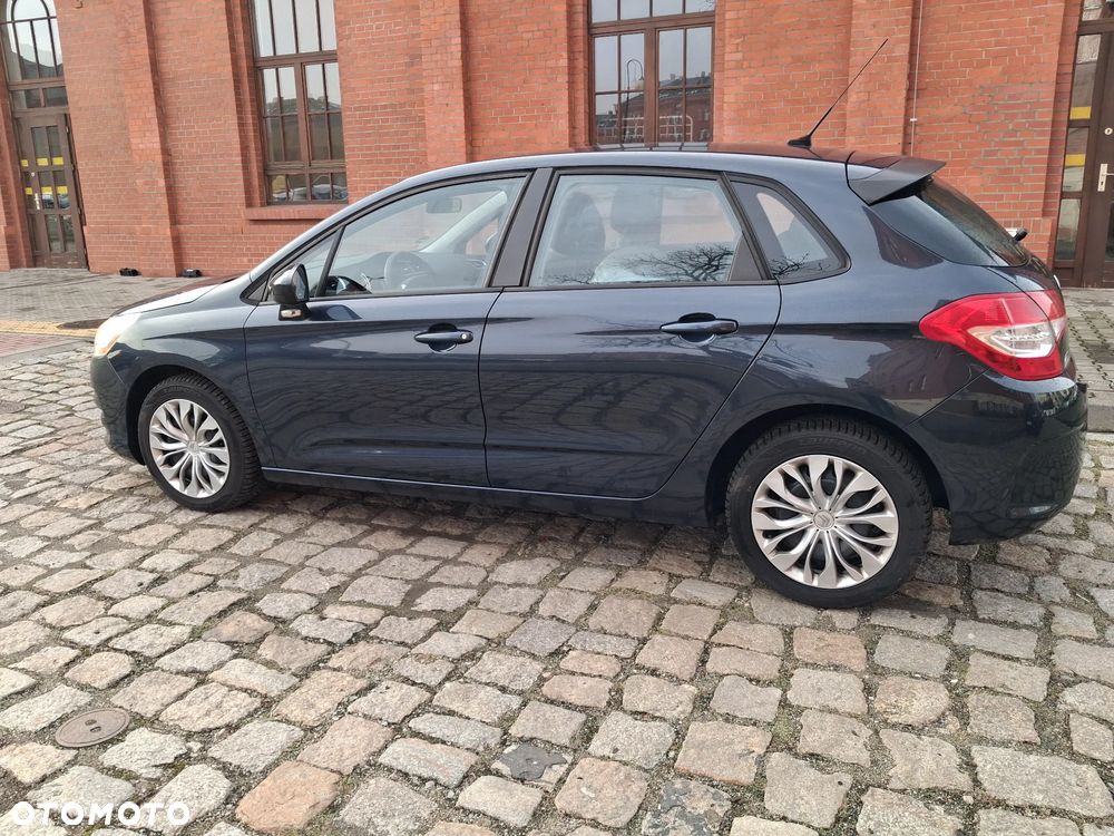 Citroën C4 HDi 90 Attraction - 6