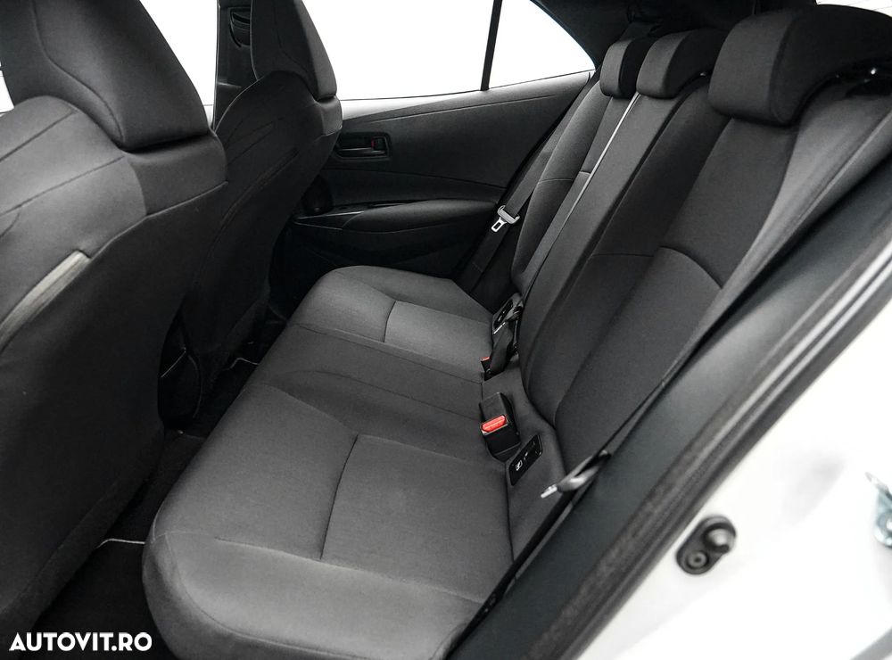 Toyota Corolla 1.8 HSD Dynamic - 16