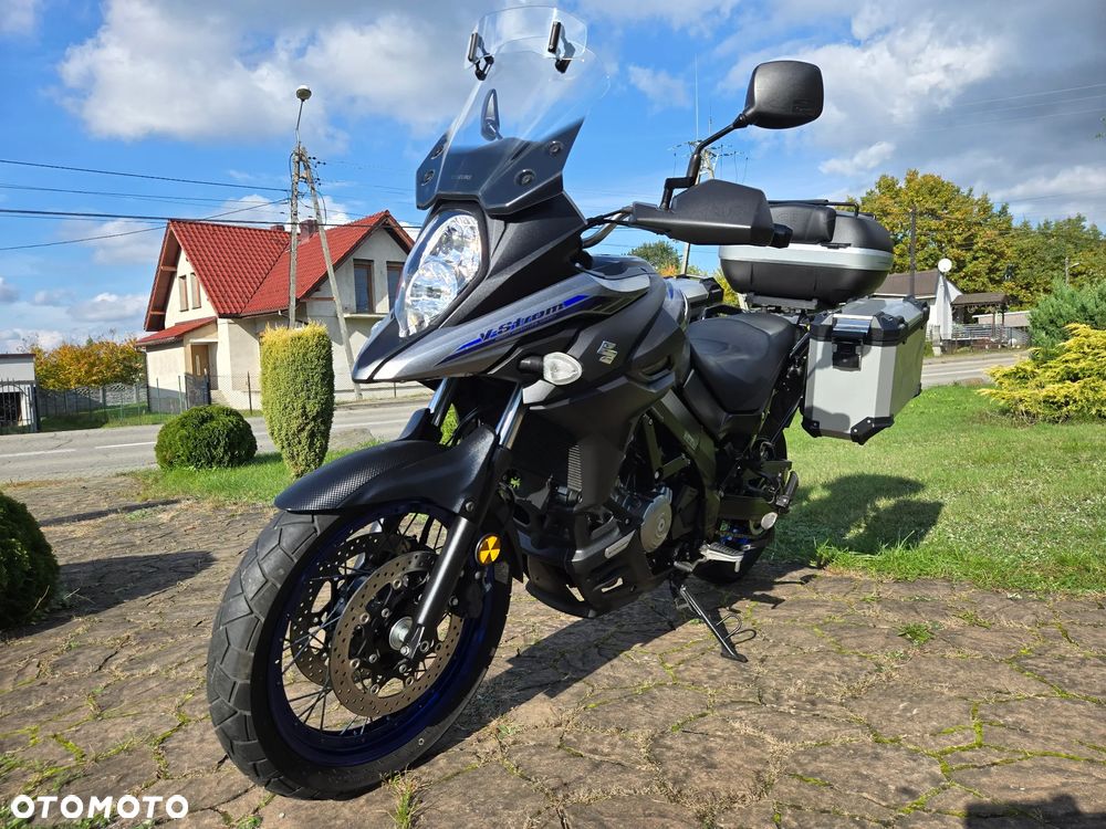 Suzuki V-STROM - 4