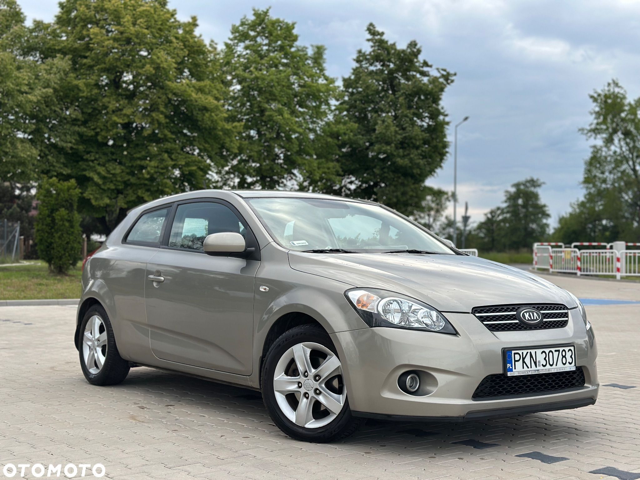 Kia ProCeed Pro_cee'd 1.4 Comfort + - 1