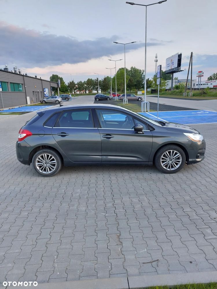 Citroën C4 1.6 HDi Equilibre - 8
