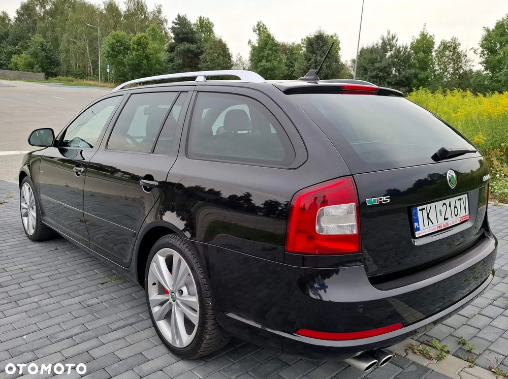 Skoda Octavia 2.0 TDI CR DPF RS - 5