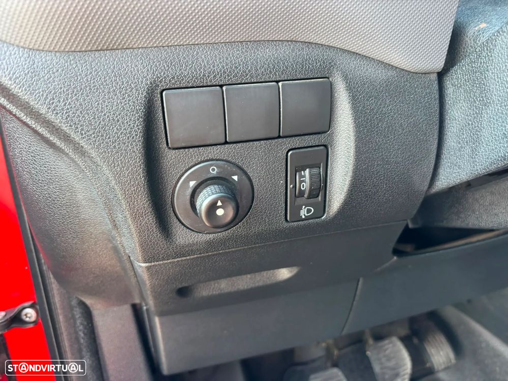 Peugeot Partner 1.6 HDI 90cv - LONGA - 2 PORTAS LATERAIS - 21