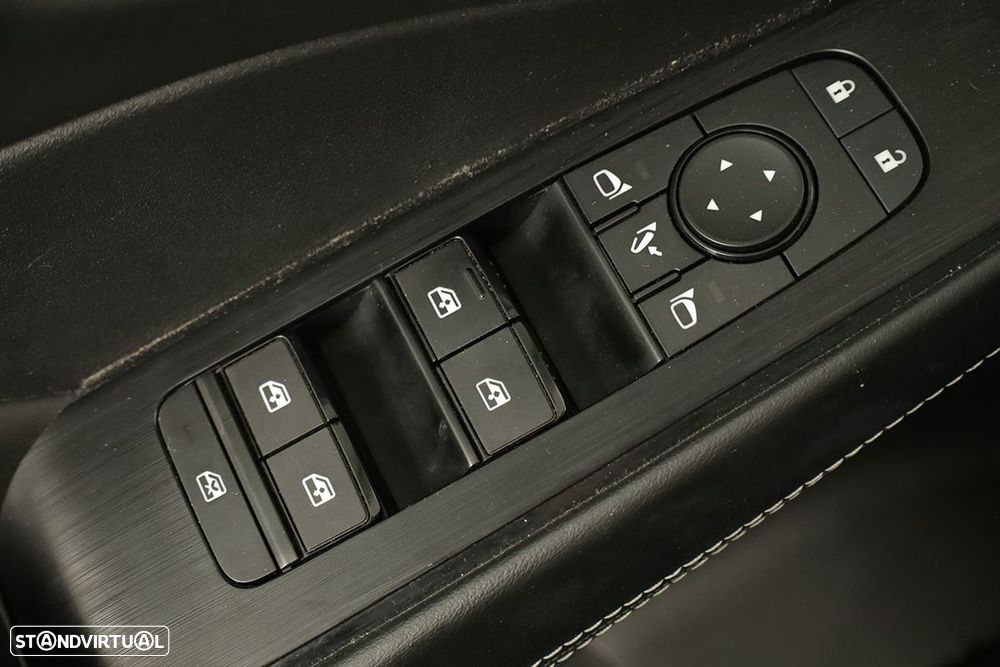 Nissan Qashqai 1.3 DIG-T N-Connecta LED Xtronic - 20