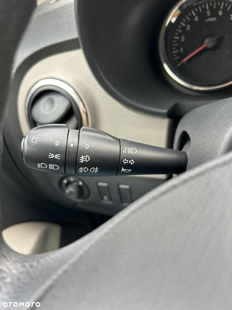 Dacia Lodgy 1.6 Ambiance - 30