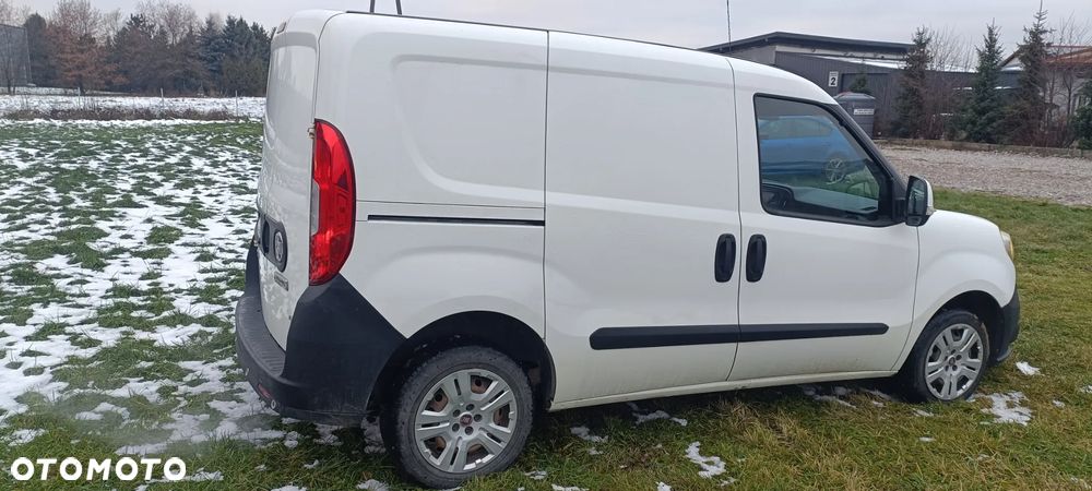 Fiat DOBLO - 23