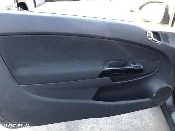 Para Peças Opel Corsa D (S07) - 10