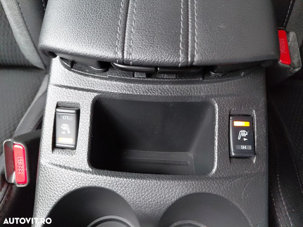 Nissan Qashqai 1.3 157CP 2WD DCT Acenta - 27