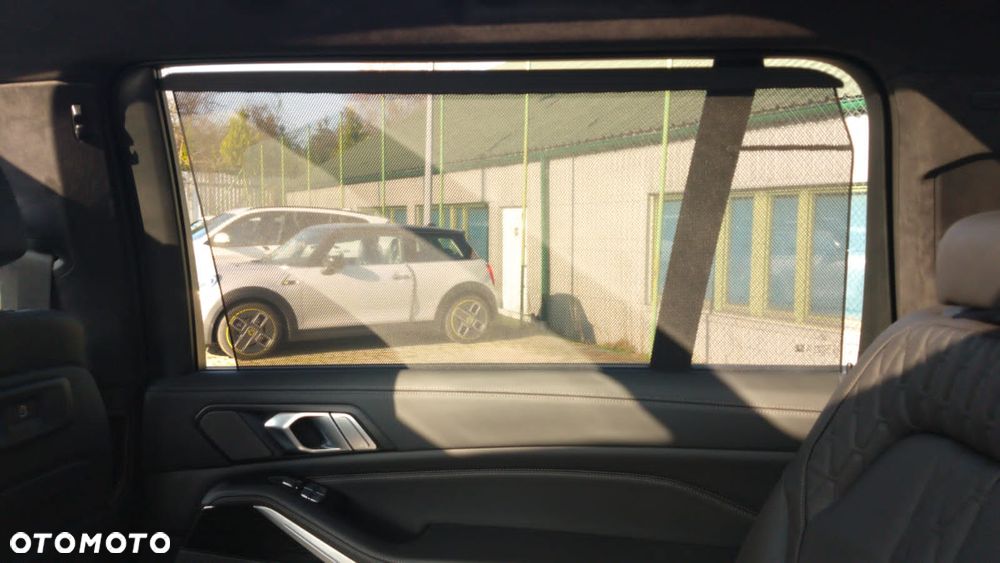 BMW X7 M50d sport - 30