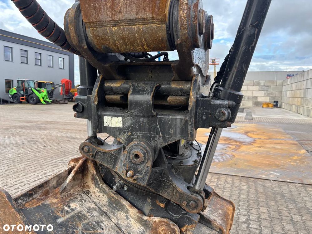 Caterpillar 330 07C - 36