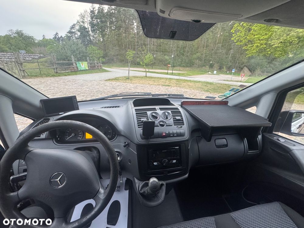 Mercedes-Benz Vito Univan 639.601 - 11