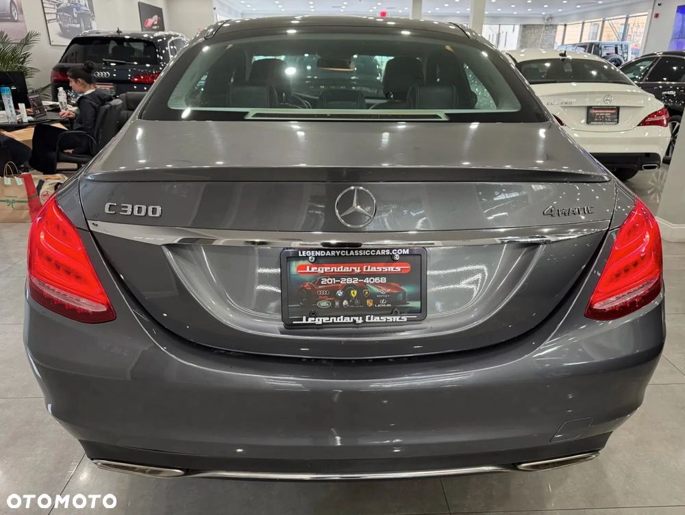 Mercedes-Benz Klasa C 300 7G-TRONIC - 4